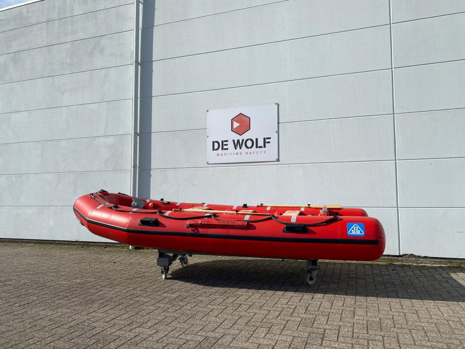 420 IRB inflatable rescue boat De Wolf Maritime Safety